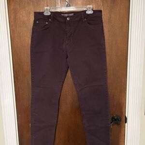 Woolrich women’s Dark Maroon Straight leg Jeans
